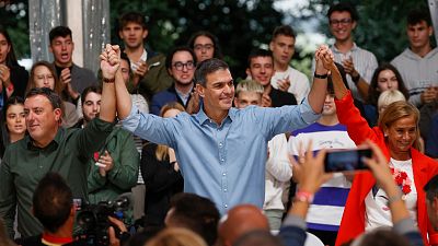 Sánchez confirma que habrá gobierno progresista tras el "fracaso" de Feijóo: "Buscaré votos debajo de las piedras"