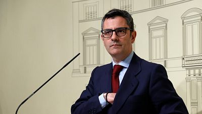 Sánchez designa a Bolaños como interlocutor para la renovación del CGPJ y Feijóo elige a González Pons