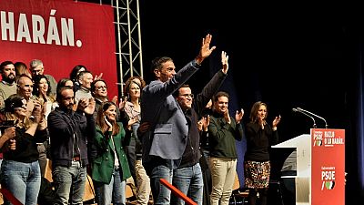 El presidente del Gobierno, Pedro Sánchez, y el candidato socialista a la Junta de Extremadura, Miguel Ángel Gallardo. El presidente del Gobierno, Pedro Sánchez, y el candidato socialista a la Junta de Extremadura, Miguel Ángel Gallardo.