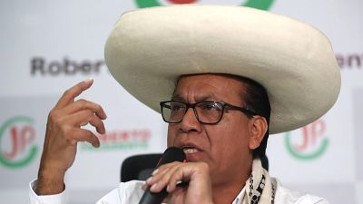 Roberto Sánchez se niega a reconocer los resultados electorales que darían el triunfo a Fujimori en Perú