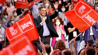 Sánchez reivindica la socialdemocracia y el legado del PSOE frente a un PP "acomplejado" por Vox