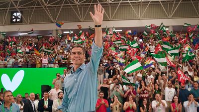 Sánchez muestra "respeto" por los ciclistas de la Vuelta y "admiración" por la movilización por Palestina