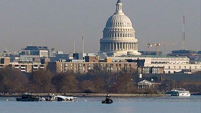 ¿Qué se sabe del accidente de avión de American Airlines en Washington?