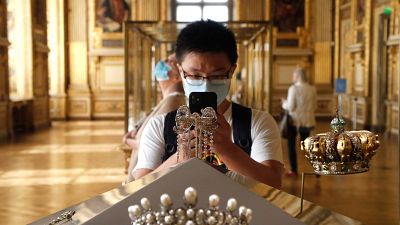 ¿Qué se sabe sobre el robo de joyas del Louvre?