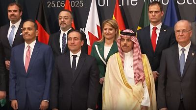 Albares pide a la comunidad internacional el embargo de armas y sanciones a Israel si no para la guerra en Gaza