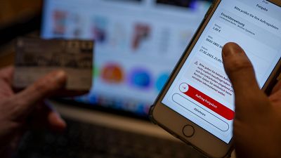 Más seguridad en las transferencias bancarias: las entidades ya deben comprobar que número de cuenta y titular coinciden