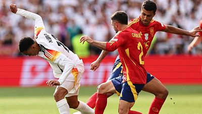 La ausencia de Carvajal y Rodri obliga a Luis de la Fuente a reinventarse al frente de la Selección