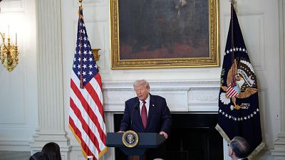 El Senado de EE.UU. aprueba un acuerdo que allana el camino para reabrir el Gobierno