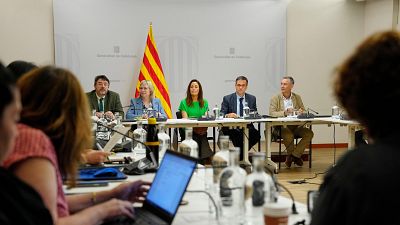 Sense acord entre Educació i els sindicats per posar fi a les aturades de docents
