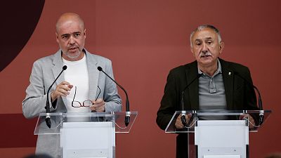 CC.OO. y UGT consideran "insuficiente" la propuesta de subida del salario mínimo de la CEOE