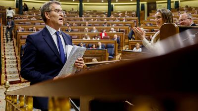 El PP se une a los socios a la izquierda de Sánchez por hacer "caja a costa de los trabajadores" con la tributación del SMI