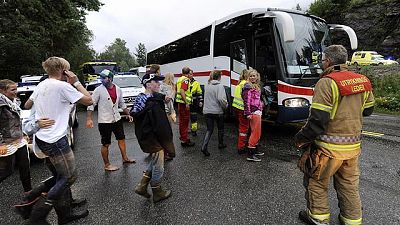 Una superviviente: "Vi a un policUna superviviente: "Vi a un policía que de repente empezó a disparar a la gente"