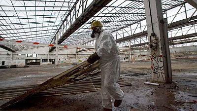 El Supremo ordena indemnizar a tres mujeres contaminadas con amianto al lavar la ropa de trabajo de sus maridos