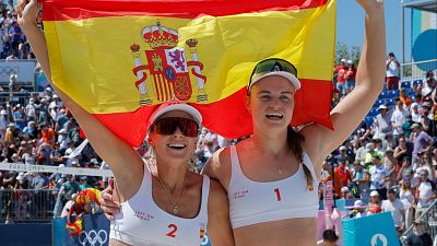 Tania Moreno y Daniela Álvarez remontan en octavos y hacen historia para el vóley playa español