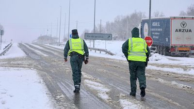 'Ingrid' sigue afectando a 139 carreteras con hielo y nieve y más de 1000 camiones pasan la noche en Zamora