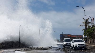 Tenerife registra 200 incidencias por la borrasca Therese, con vientos de más de 200 kilómetros por hora en el Teide
