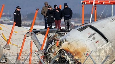 Terminan de identificar a las 179 víctimas mortales del accidente aéreo en Corea del Sur