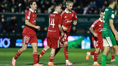 El Sevilla remonta y golea al Toledo para meterse en segunda ronda de la Copa del Rey