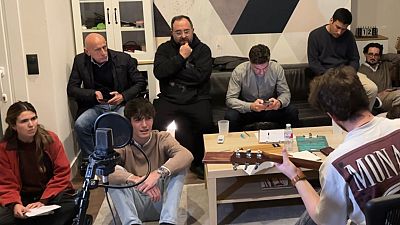 Visita del papa León XIV a España: Himno y preparativos - RTVE Noticias Vídeo | Ver