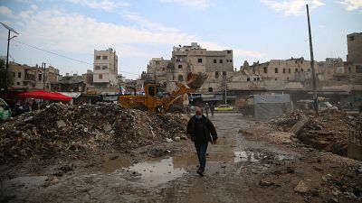 Decretan el toque de queda en Homs tras los enfrentamientos entre efectivos de seguridad y seguidores alauíes