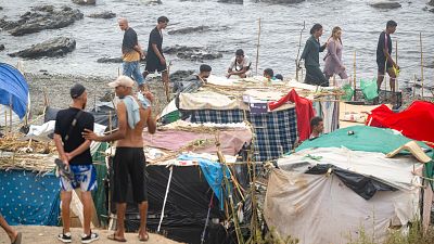Un total de 21 inmigrantes marroquíes identificados por un nuevo apedreamiento a militares y guardias civiles en Ceuta