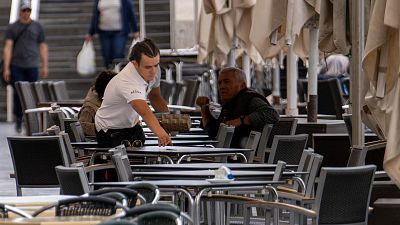 Trabajo abre la negociación con sindicatos y empresarios para iniciar una reforma del despido improcedente