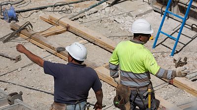 Trabajo confirma que será Hacienda quien decida si el salario mínimo de 2026 tributará o no en el IRPF