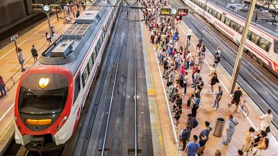 Transportes lanza una nueva prórroga de abonos gratuitos para Renfe y autobús estatal hasta finales de junio