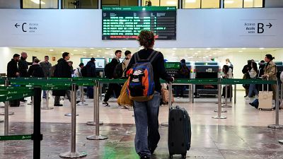 Los trenes de alta velocidad entre Madrid y Barcelona alargan su duración 25 minutos y modifican sus horarios
