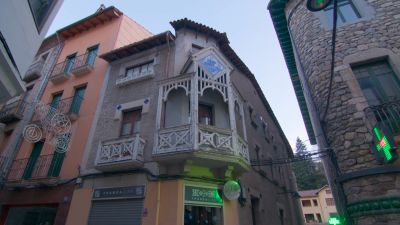 3 edificis emblemàtics del carrer València a Camprodon