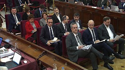 El Tribunal Constitucional acuerda revisar las condenas por sedición a los líderes del "procés"