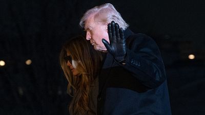 Trump afirma que Cuba es "una nación fallida" y que están hablando para llegar a un "acuerdo"