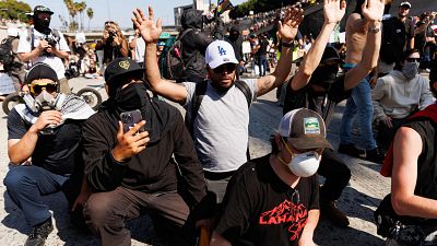 California demanda a Trump por desplegar a la Guardia Nacional en las protestas contra las redadas a inmigrantes