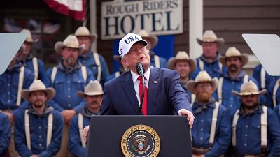 Trump reitera que "los españoles no se están comportando bien y se darán cuenta pronto" y evoca a la guerra de 1898