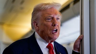 Trump niega estar considerando atacar Venezuela, pese a los movimientos militares de EE.UU. en el Caribe