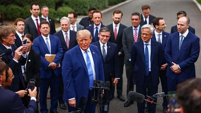 Donald Trump habla con periodistas tras una reunión con ejecutivos del sector tecnológico en la Casa Blanca Donald Trump habla con periodistas tras una reunión con ejecutivos del sector tecnológico en la Casa Blanca