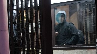 Txeroki, exjefe de ETA, sale por segundo día de prisión en semilibertad entre críticas de PP y asociaciones de víctimas