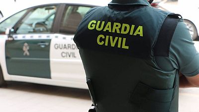 Imagen de archivo de un agente de la Guardia Civil Imagen de archivo de un agente de la Guardia Civil