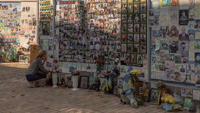 Ucrania conmemora el Día de la Independencia con "tristeza y dolor" cuando se cumplen 30 meses de ocupación rusa