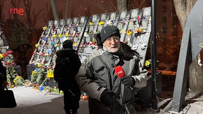 Ucrania homenajea al "centenar de los celestiales héroes" muertos en la Revolución del Maidán