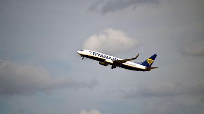 UGT convoca una huelga en el 'handling' de Ryanair en todas sus bases españolas a partir del 15 de agosto
