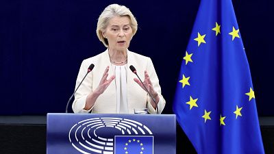 Von der Leyen propone flexibilizar los retornos de migrantes en emergencias: "Ceuta es Europa y estamos para vosotros"
