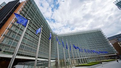 La Unión Europea impone un nuevo paquete de sanciones a Rusia con la extensión del tope al petróleo La Unión Europea impone un nuevo paquete de sanciones a Rusia con la extensión del tope al petróleo