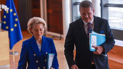 La UE aprueba sus contramedidas a los aranceles de Trump al acero y al aluminio