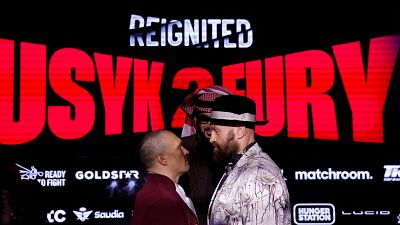 Oleksandr Usyk Vs Tyson Fury frente a frente en el pesaje de su segunda pelea. Oleksandr Usyk Vs Tyson Fury frente a frente en el pesaje de su segunda pelea.