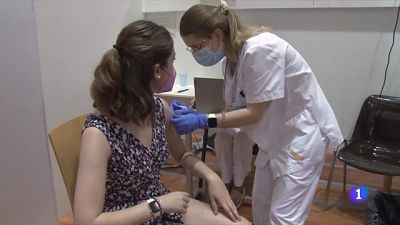 La vacunació dels menors entre 5 i 11 anys, en l'aire La vacunació dels menors entre 5 i 11 anys, en l'aire