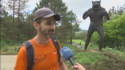 Vákner, o lobishome do Camiño que aterraba os peregrinos, ten estatua en Dumbría