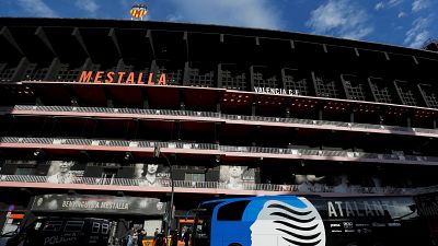 Tranquilidad en los aledaños de Mestalla antes del Valencia-Atalanta a puerta cerrada | Ver Tranquilidad en los aledaños de Mestalla antes del Valencia-Atalanta a puerta cerrada | Ver