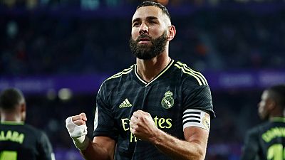 El Madrid cierra 2022 con sus héroes del año, Benzema y Courtois, dándole otra victoria contra el Valladolid