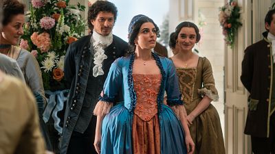 Valle Salvaje - Luisa aparece en la boda con un look espectacular - Valle Salvaje | Ver Valle Salvaje - Luisa aparece en la boda con un look espectacular - Valle Salvaje | Ver